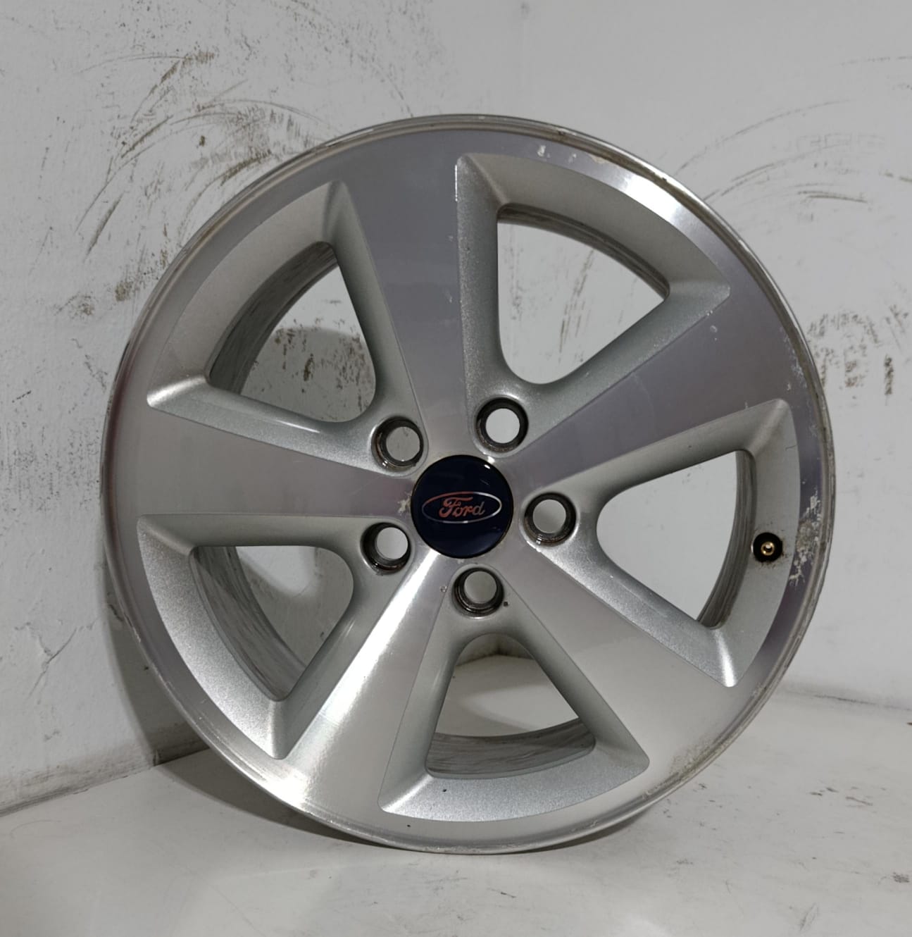 💥JUEGO DE LLANTAS ORIGINALES DE SEGUNDA MANO PARA FORD FOCUS FORD TRANSIT CONNECT DE 16 PULGADAS TORNILLERÍA 5x108mm