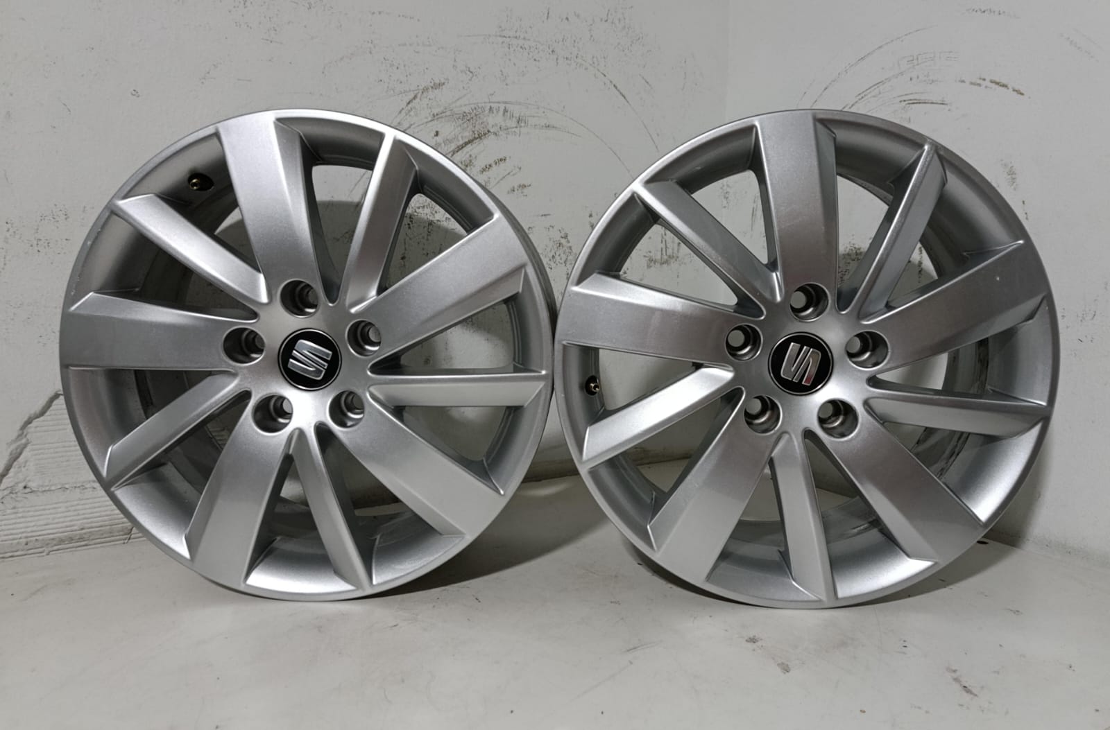 💥JUEGO DE LLANTAS ORIGINALES DE SEGUNDA MANO PARA SEAT TORNILLERIA 5X112mm - Imagen 9