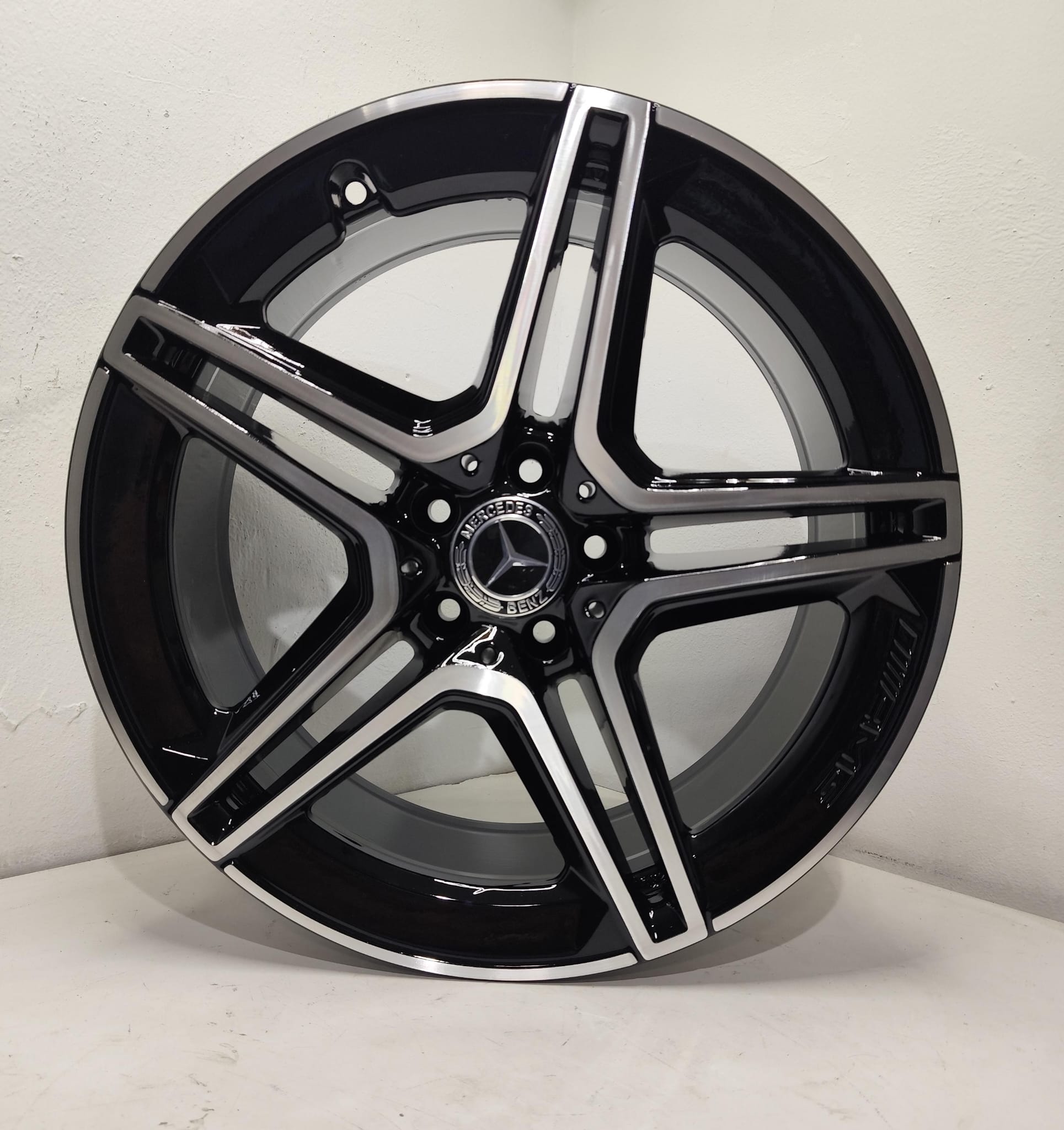 💥JUEGO DE LLANTAS DE MERCEDES AMG DE 19 PULGADAS