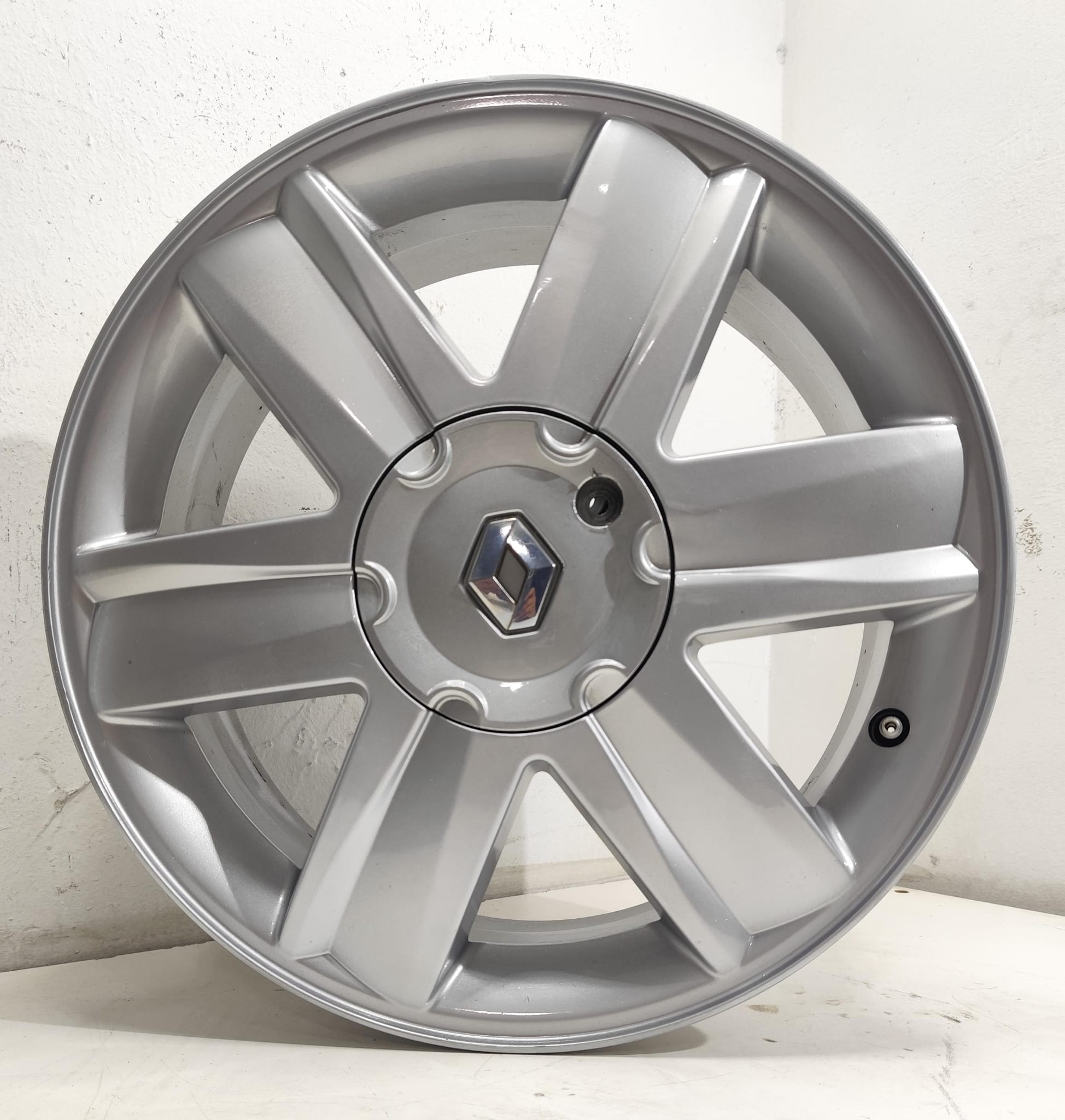 JUEGO DE LLANTAS DE RENAULT CLIO DE 16 PULGADAS 4X100 - Imagen 5